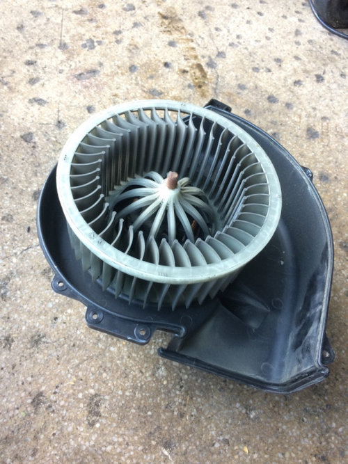 Ventilator aeroterma Skoda Fabia 5J [2007 - 2010] Combi wagon 5-usi 1.4 MT (86 hp) II 5J