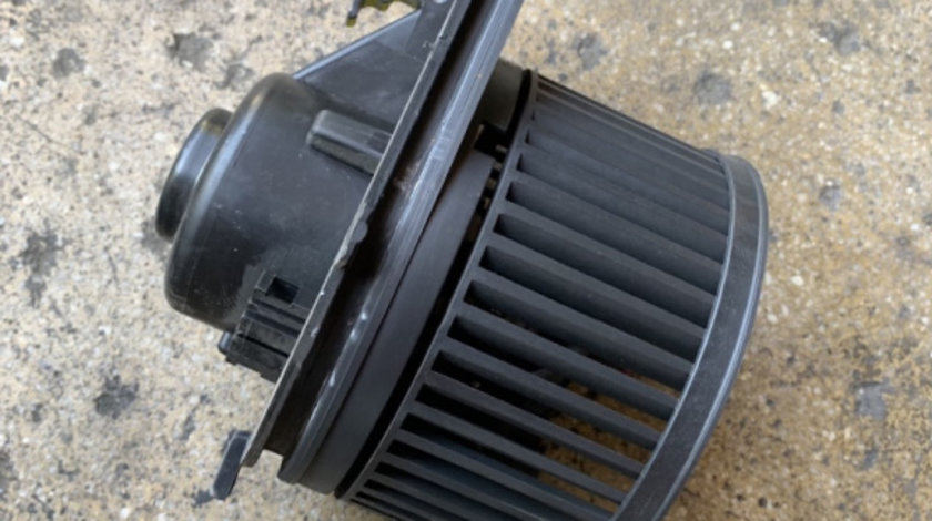 Ventilator aeroterma Volkswagen Bora [1998 - 2005] Sedan 1.9 TDI MT (150 hp) (1J2)