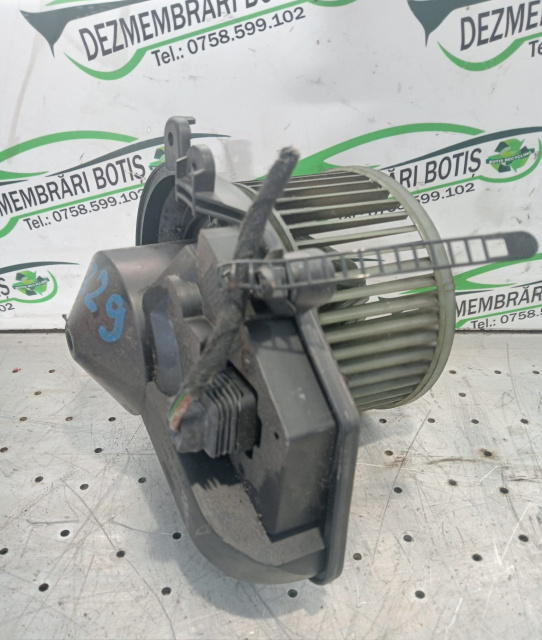 Ventilator aeroterma Volkswagen VW Passat B5.5 [facelift] [2000 - 2005] wagon 1.9 TDI MT (101 hp)