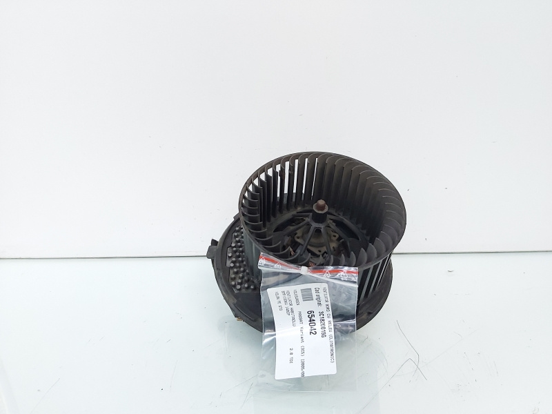 Ventilator bord cu releu, cod 3C1820015G, Vw Passat Variant (3C5) (id:654042)