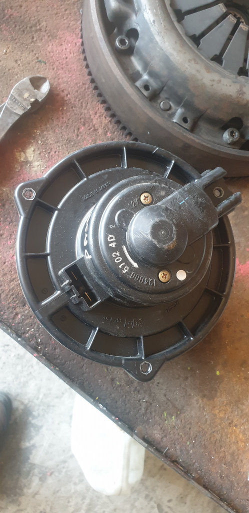 Ventilator Bord Mitsubishi Pajero 3 an 2003 3.2DID