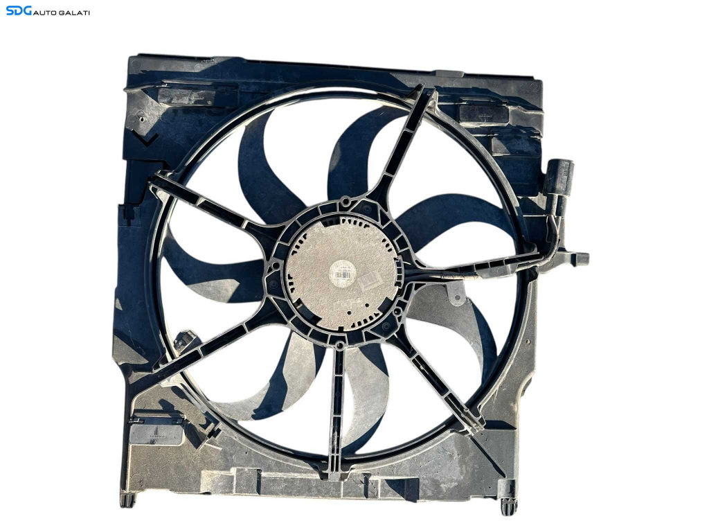 Ventilator Electroventilator BMW X5 E70 3.0 D 2006 - 2013 Cod 7796572 [V0307]