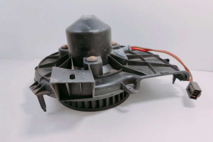 Ventilator habitaclu 006453T Opel Corsa C [2000 - 2003]