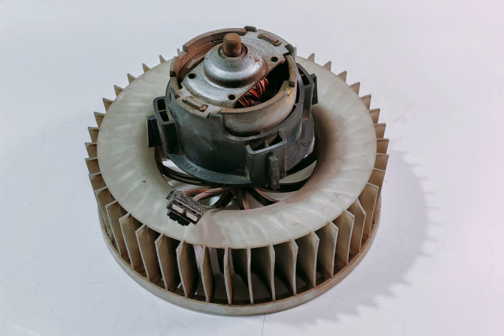 Ventilator Habitaclu 17360030 Skoda Fabia 6Y [1999 - 2004]