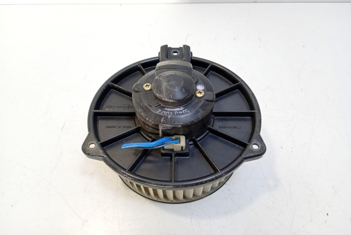 Ventilator habitaclu 194000 Toyota Rav 4