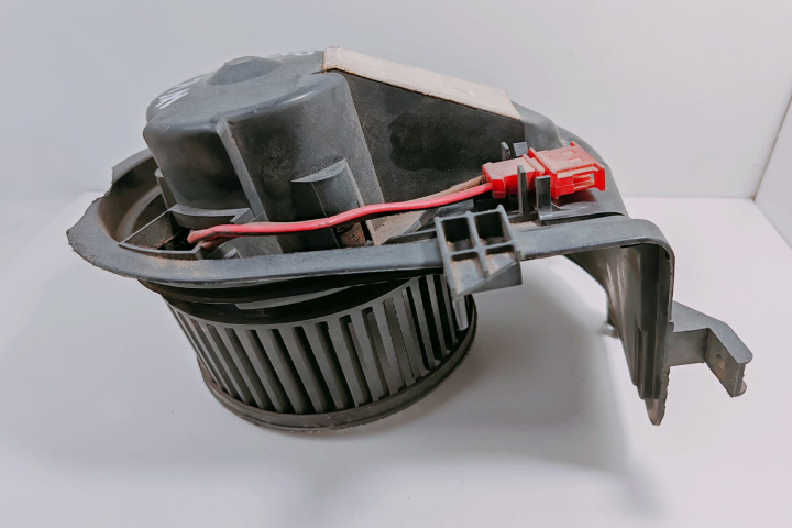 Ventilator habitaclu 1H1820021 Volkswagen VW Polo 3 6N [facelift] [2000 - 2002]
