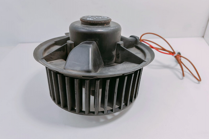 Ventilator habitaclu 6N1819021 Volkswagen VW Polo 3 6N [1994 - 2001]