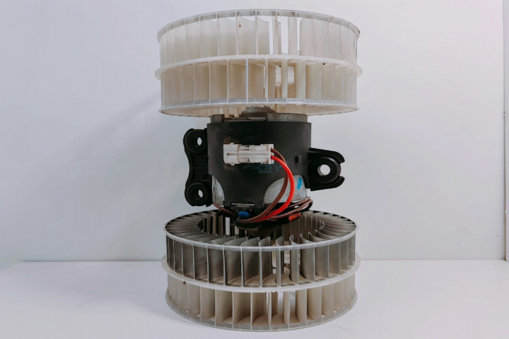 Ventilator habitaclu 7735000562 Mercedes-Benz Vito W639 [2003 - 2010]
