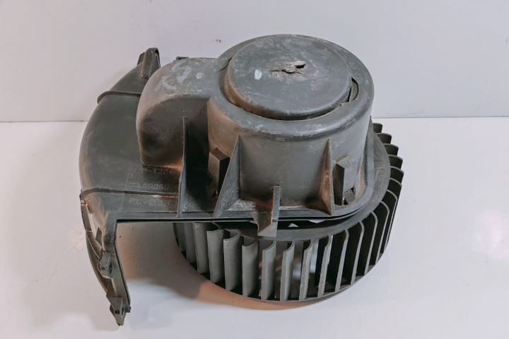 Ventilator Habitaclu aeroterma 17360060 Volkswagen VW Transporter T5 [2003 - 2009]