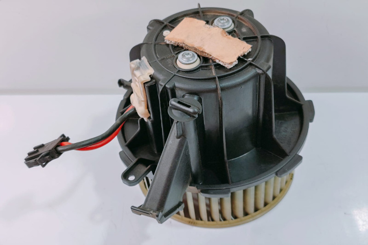Ventilator Habitaclu / Aeroterma  8K1820021 Audi A5 8T [2007 - 2011]