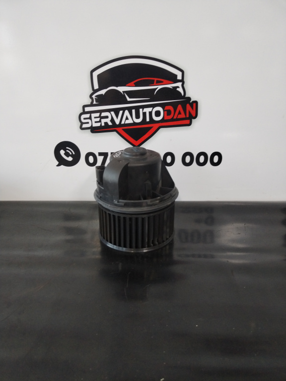 Ventilator habitaclu / aeroterma Ford Focus 2 (2004-2010) [DA_] 1.6 Motorina 2008, 3M5H-18456-EC