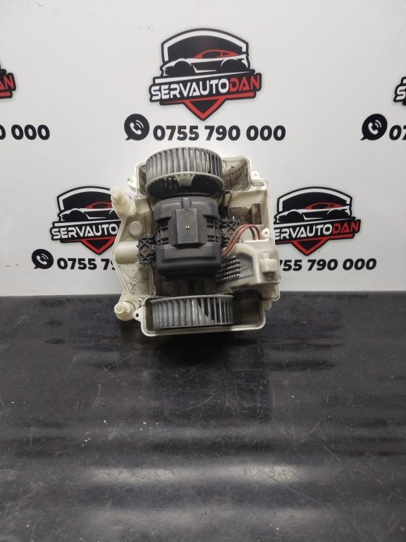 Ventilator habitaclu / aeroterma Mercedes-Benz S-Class (2014->) [W222] 3.0 Motorina 2016, A2229060301