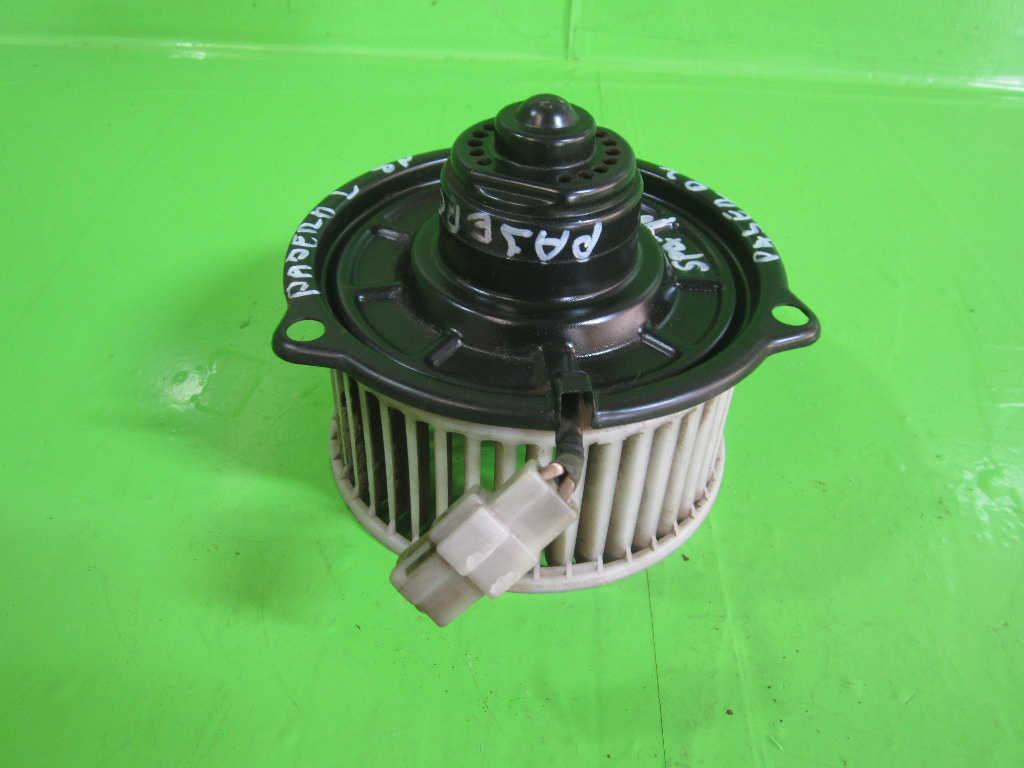VENTILATOR HABITACLU / AEROTERMA SPATE MITSUBISHI PAJERO 2 4x4 FAB. 1991 - 1999 ⭐⭐⭐⭐⭐