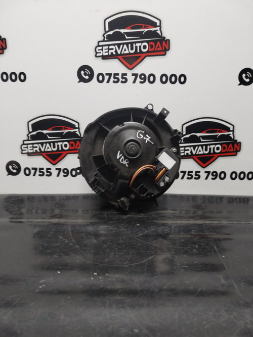 Ventilator habitaclu / aeroterma Volkswagen Golf 7 (2012-2017) 2.0 Motorina 2014, VOLAN DREAPTA