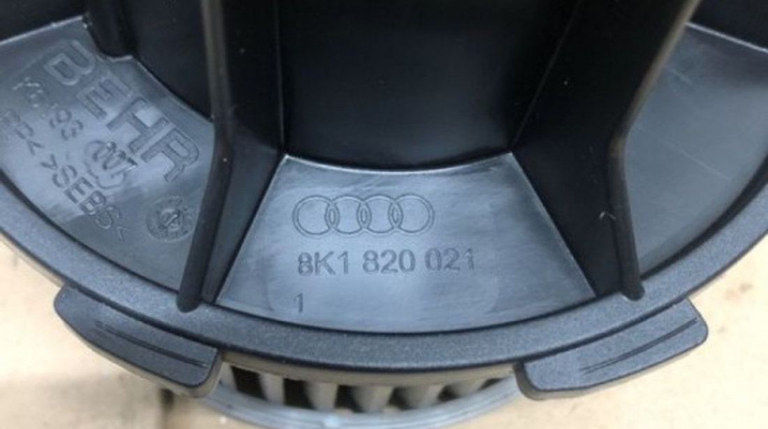 Ventilator habitaclu Audi A4 B8 sedan 2010 (cod intern: 12329)