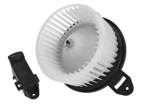 Ventilator, habitaclu AUDI A6 (4B2, C5) (1997 - 2005) METZGER 0917131 piesa NOUA