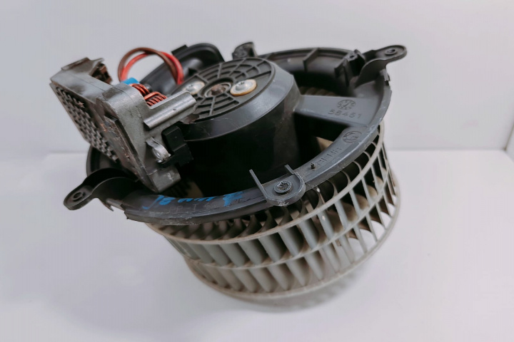 Ventilator habitaclu BMW Seria 7 E65/E66 [2001 - 2005]
