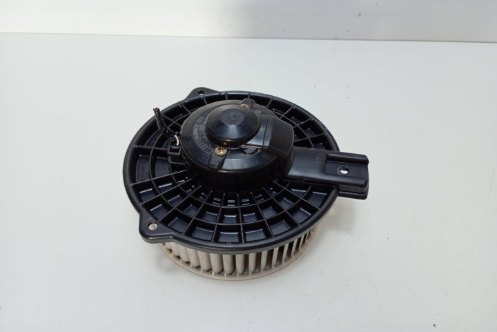 Ventilator habitaclu GJ8AA02 Mazda 2