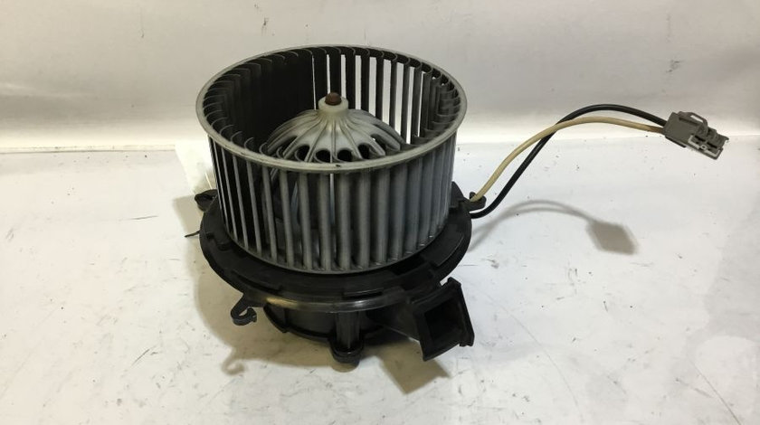 Ventilator Habitaclu Incalzire U7253002 Opel ASTRA J hatchback 2009