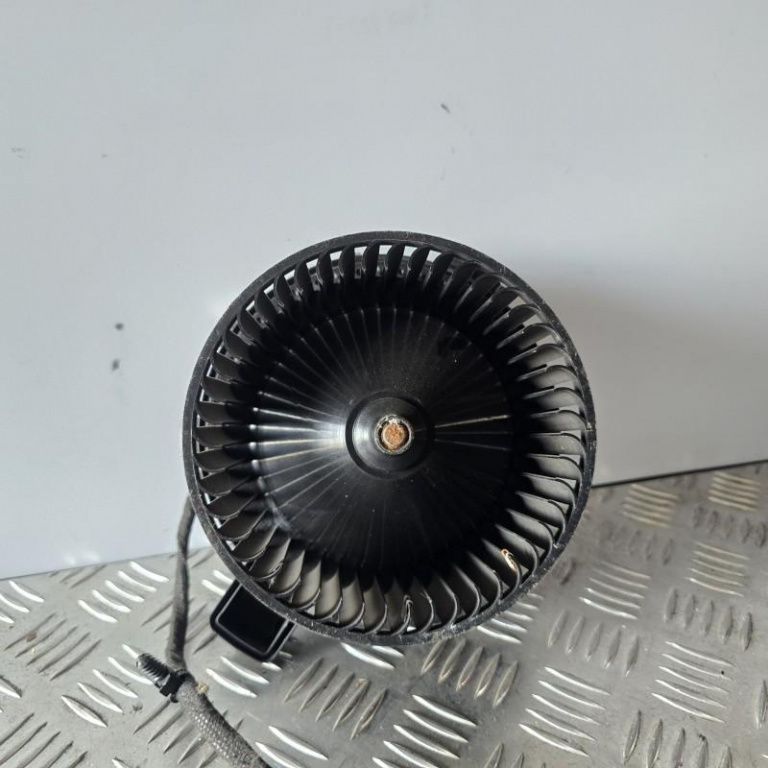 Ventilator habitaclu Opel Astra K facelift 2019 2021 0130309505