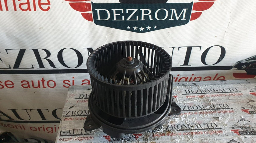 Ventilator habitaclu original Opel Vivaro A 2.0 16V 120 cai