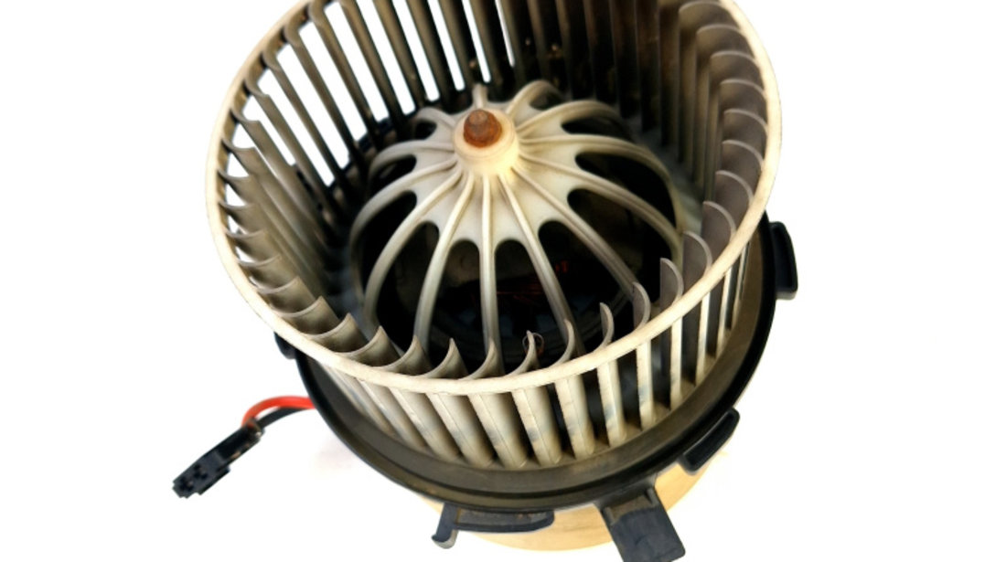 Ventilator Habitaclu / Ventilator Aeroterma Audi A4 B8 (8K) 2007 - 2015 Benzina S3967002, S39 670 02