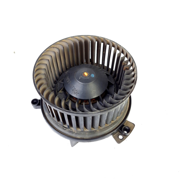 Ventilator Habitaclu / Ventilator Aeroterma Audi A4 B6 (8E) 2000-2004 Fara Modul Electric Volan Pe Stanga Lhd 8E1820021A, 8E1820021, 8E1 820 021 A, 8E1 820 021, 663000U, 01305508100 Valeo