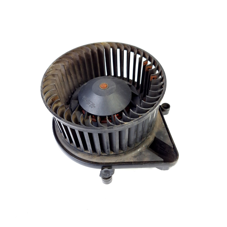 Ventilator Habitaclu / Ventilator Aeroterma Audi A4 B6 (8E) 2000-2004 Fara Modul Electric Volan Pe Stanga Lhd 8E1820021A, 8E1820021, 8E1 820 021 A, 8E1 820 021, 663000U, 0061649 Valeo