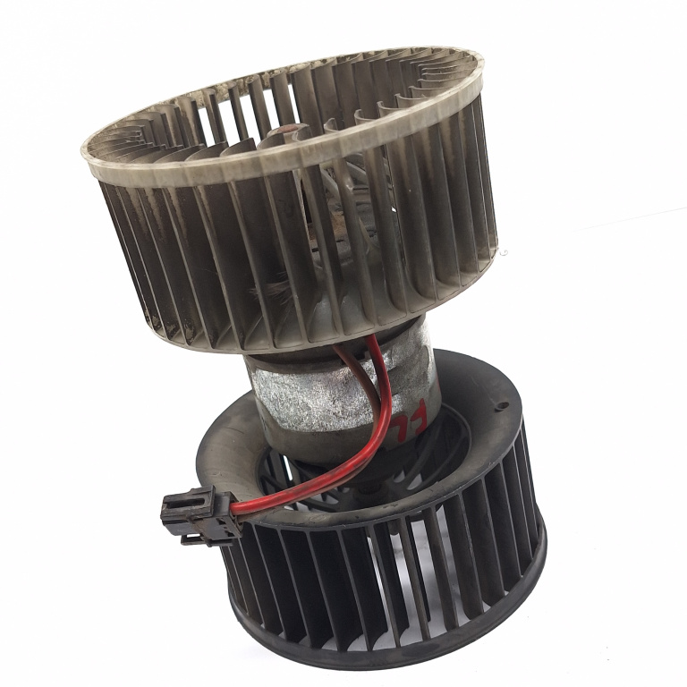 Ventilator Habitaclu / Ventilator Aeroterma Bmw 3 (E46) 1998-2007 Volan Pe Stanga Lhd 0130101103, 12V53434 Bosch