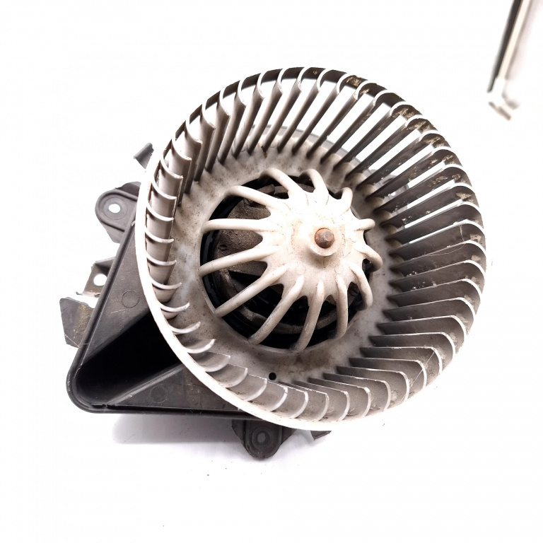 Ventilator Habitaclu / Ventilator Aeroterma Fiat Punto (188) 1999-2010 Fara Modul Electric Volan Pe Stanga Lhd 141730600