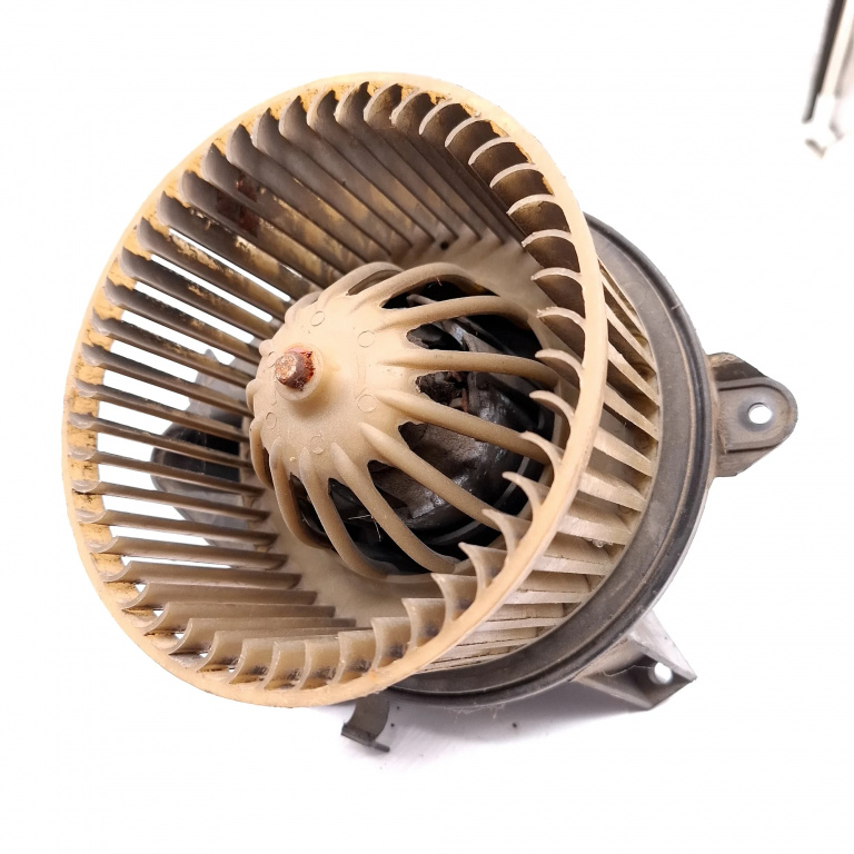 Ventilator Habitaclu / Ventilator Aeroterma Fiat Doblo (223, 119) 2000-2009 1.3 D Multijet Motorina Fara Modul Electric Volan Pe Stanga Lhd 141730600, 1 417 306 0 0 Behr