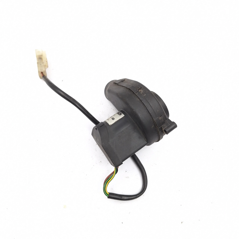 Ventilator Habitaclu / Ventilator Aeroterma Land Rover Range Rover Mk 3 L322 (Lm) 2002-2012 0130002847, Apk12V Bosch