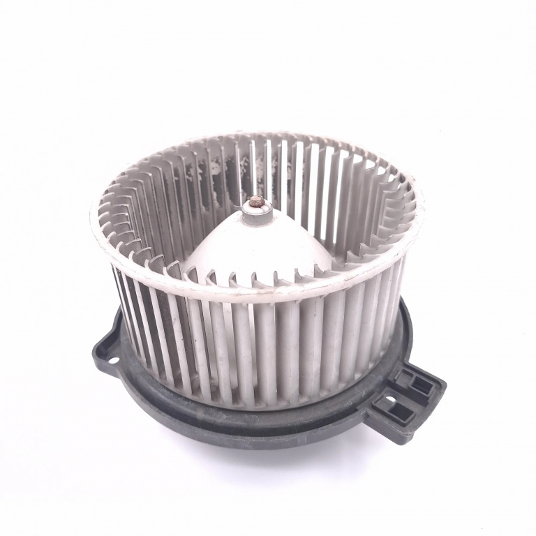 Ventilator Habitaclu / Ventilator Aeroterma Mazda 6 (GG) 2002 - 2008 GJ8AA02, 8940000222