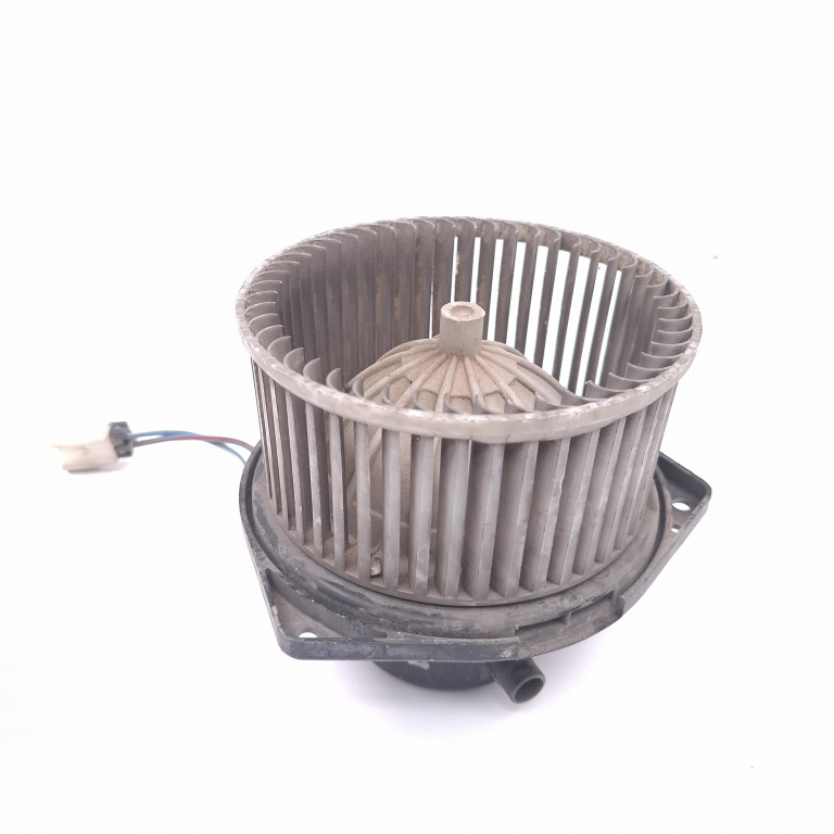 Ventilator Habitaclu / Ventilator Aeroterma Nissan Terrano 2 (R20) 1993-2006 Volan Pe Stanga Lhd