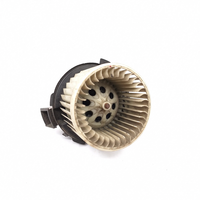 Ventilator Habitaclu / Ventilator Aeroterma Peugeot 307 2001-2008 1.4 Kfw (Tu3Jp) Benzina Fara Modul Electric Volan Pe Stanga Lhd 593220400