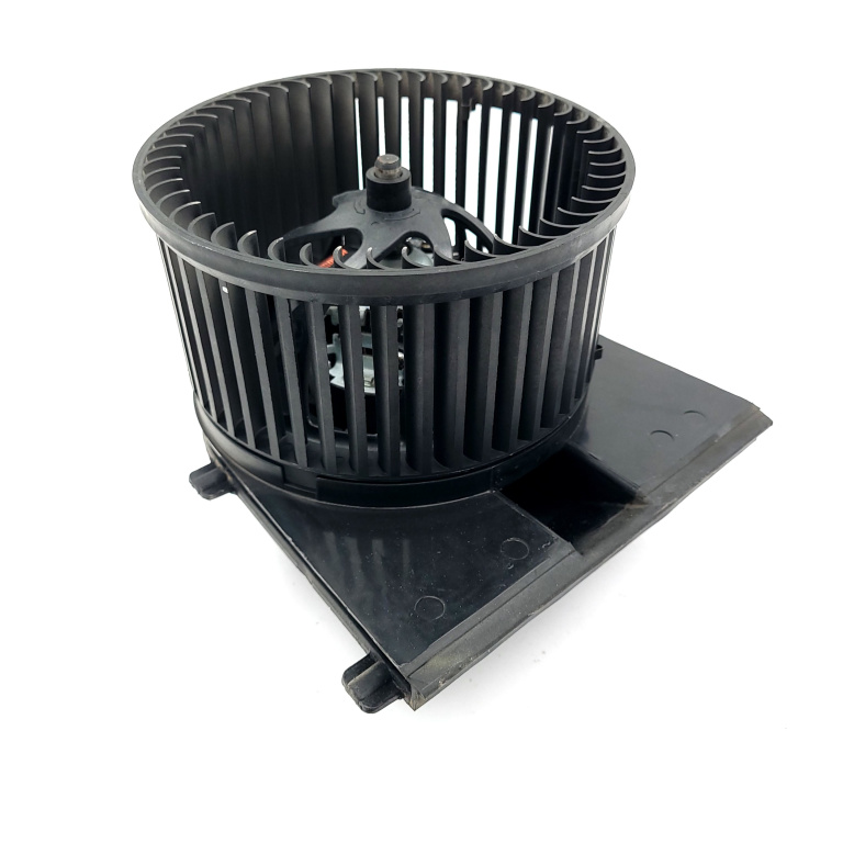 Ventilator Habitaclu / Ventilator Aeroterma Vw Golf 4 1997-2004 1.9 Tdi Axr Motorina Volan Pe Stanga Lhd 233029224, 2330 29224 Febi