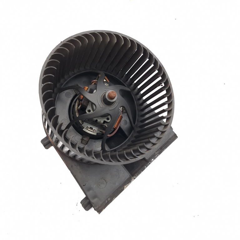Ventilator Habitaclu / Ventilator Aeroterma Vw Golf 4 1997-2004 1.9 Tdi Alh Motorina 1J1819021C, F667325R Valeo