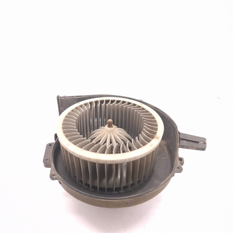 Ventilator Habitaclu / Ventilator Aeroterma Vw Polo (9N, 9N3) 2002-2010 1.2 Awy Benzina Fara Modul Electric Volan Pe Stanga Lhd 6Q1819015C, A1915