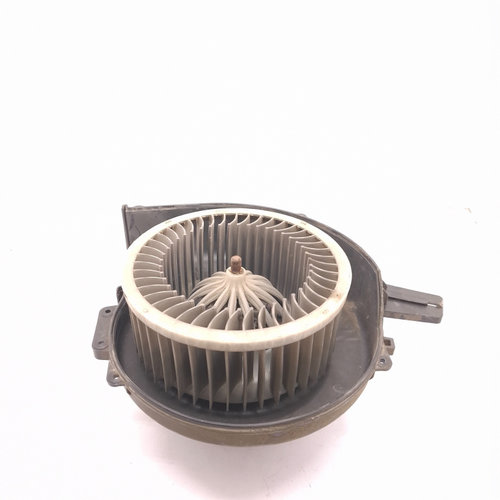 Ventilator Habitaclu / Ventilator Aeroterma Vw Polo (9N, 9N3) 2002-2010 1.2 Awy Benzina Fara Modul E...
