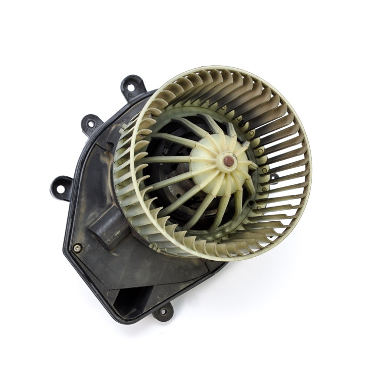 Ventilator Habitaclu / Ventilator Aeroterma Vw Passat B5, B5.5 1996-2005 Cu Modul Electric Volan Pe Stanga Lhd 740221233F, 8D1820021