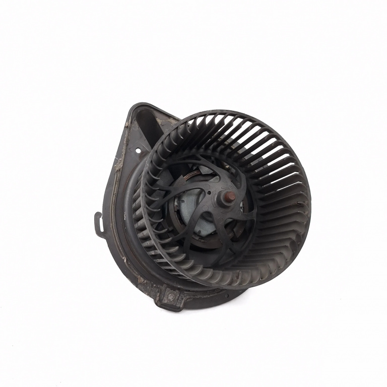 Ventilator Habitaclu / Ventilator Aeroterma Vw Passat B5, B5.5 1996-2005 1.9 Tdi Awx Motorina 8D2820021, 833636M Valeo
