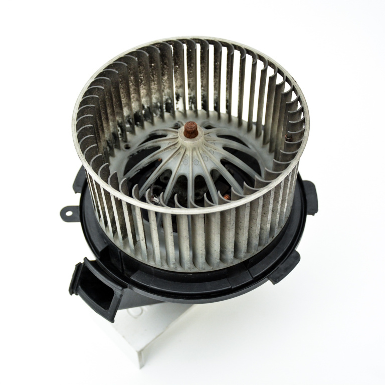 Ventilator Habitaclu / Ventilator Aeroterma Vw Crafter 2006 > Fara Modul Electric Volan Pe Dreapta Rhd Behr E7169 Behr