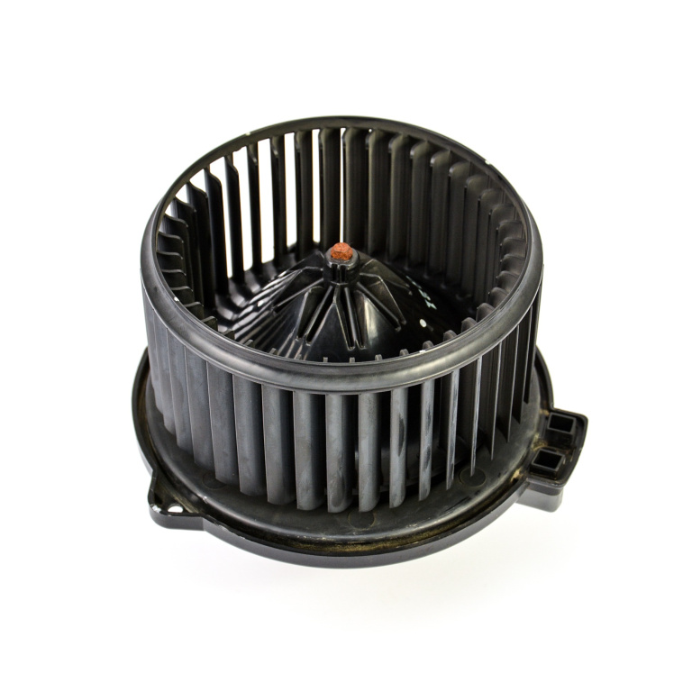 Ventilator Habitaclu / Ventilator Aeroterma Ssangyong Rodius 2005 > 2.7 Xdi D27Dt Motorina Fara Modul Electric Volan Pe Stanga Lhd 6813021030
