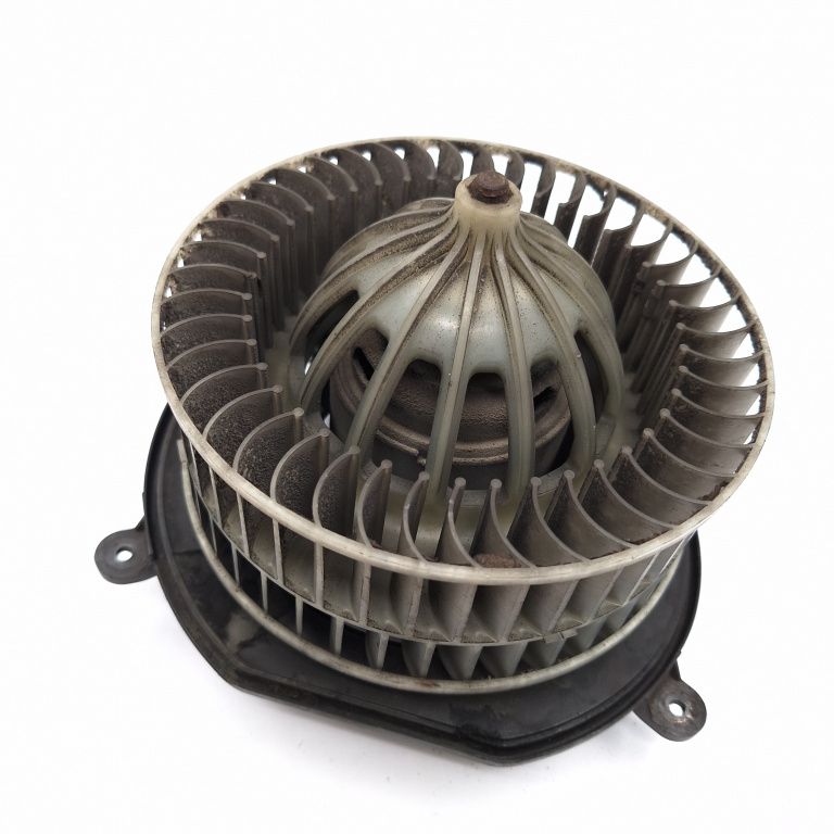 Ventilator Habitaclu / Ventilator Aeroterma Mercedes-Benz E-Class (W211) 2002-2009 E 220 Cdi (211.006) Om 646.961 Motorina Cu Modul Electric Volan Pe Stanga Lhd 9400973, 968060 Behr