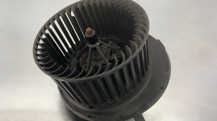 Ventilator habitaclu VW Golf 6 sedan 2010 (1K1819015C)