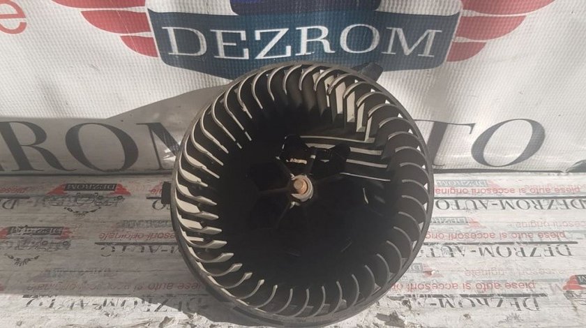 Ventilator habitaclu VW Jetta 3 1.9 Tdi cod piesa : 1K1820015J