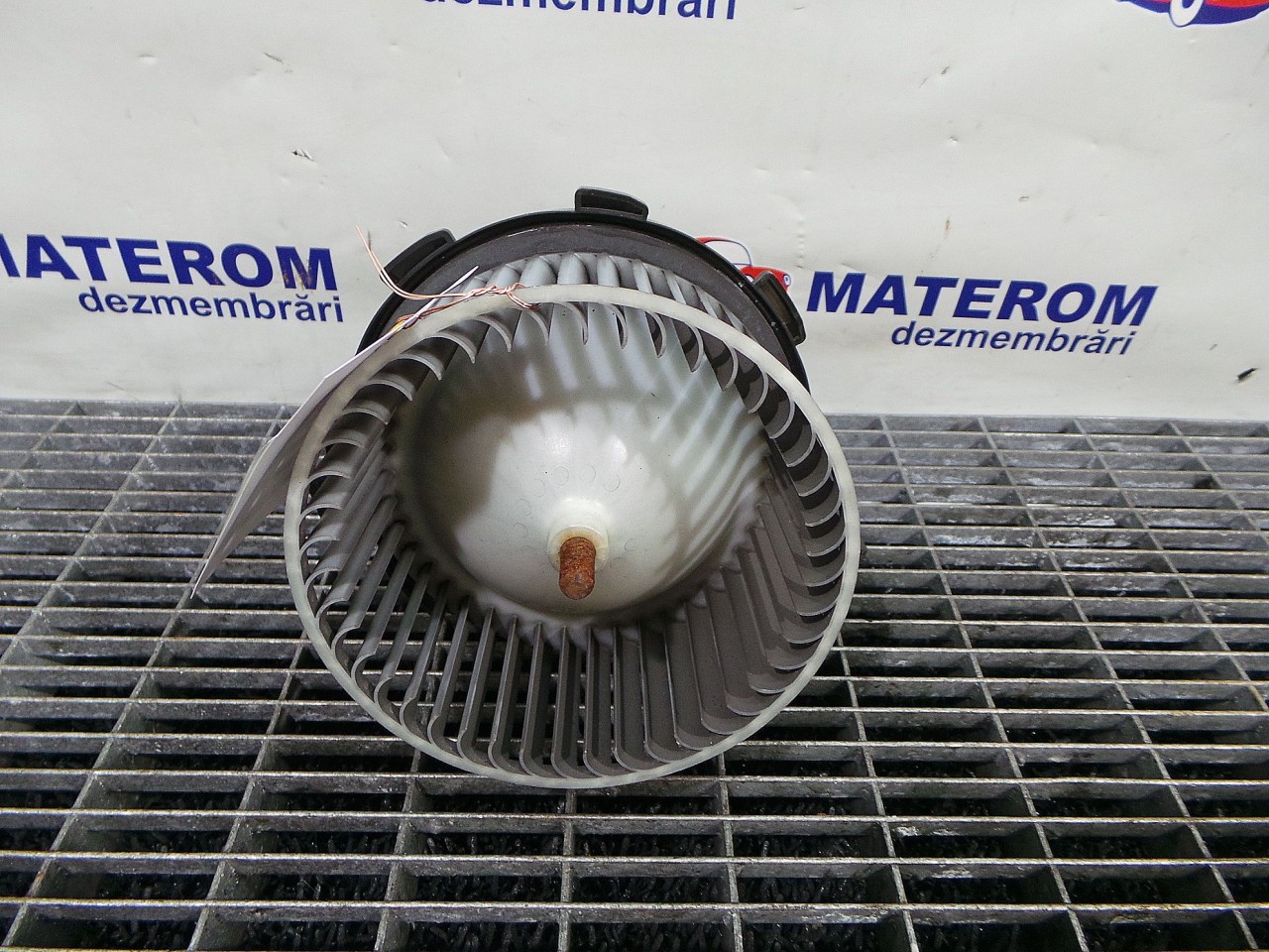 VENTILATOR INCALZIRE AUDI A4 A4 - - (2012 2015)