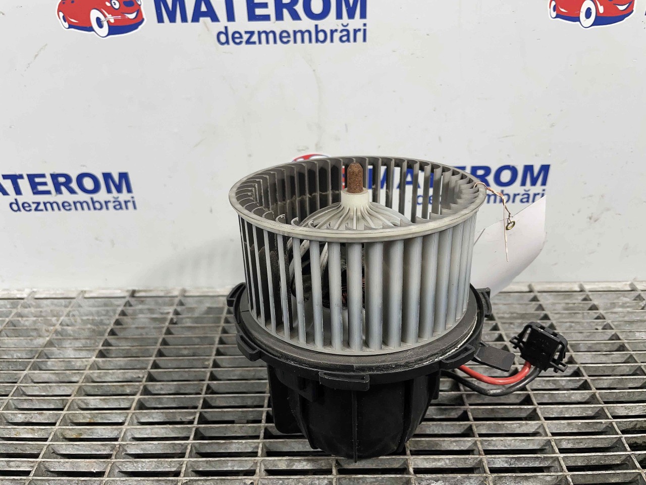 VENTILATOR INCALZIRE AUDI Q5 - - (2008 2013)