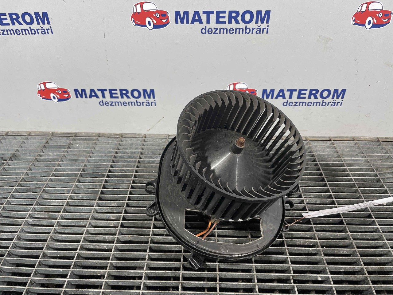 VENTILATOR INCALZIRE BMW SERIA 1 F20 SERIA 1 F20 - - (2011 2015)