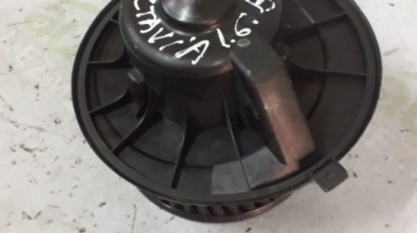 Ventilator Incalzire Habitaclu Skoda Octavia II (20042013) oricare 1K1819015 8EW1K1819015 1K1819015C 1K181901